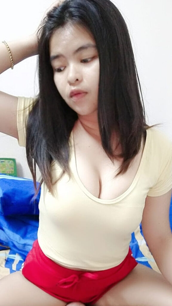 natthawadee2540 busty ASIAN